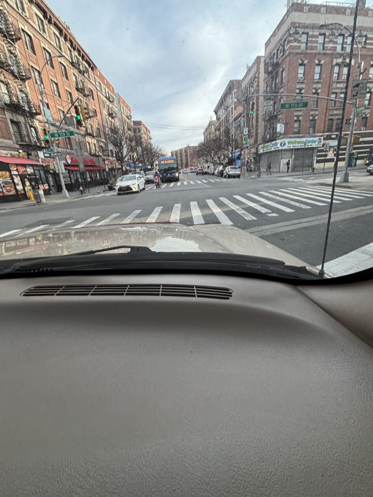 New York city scene capturing urban hidden gems and spontaneous discoveries
